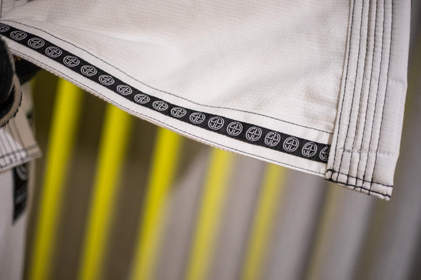 Basico Gi - White - Free White Belt
